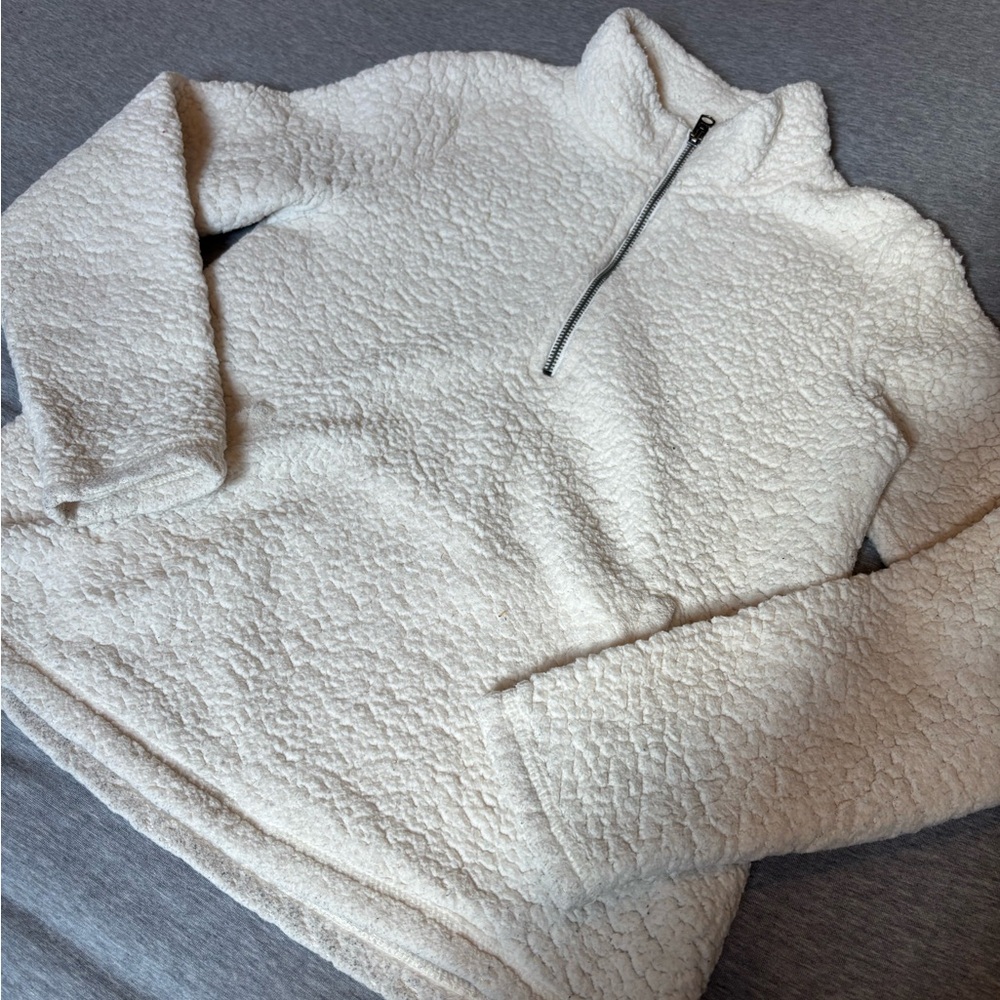Abercrombie & Fitch Fuzzy Sherpa Jacket - Picture 1 of 5